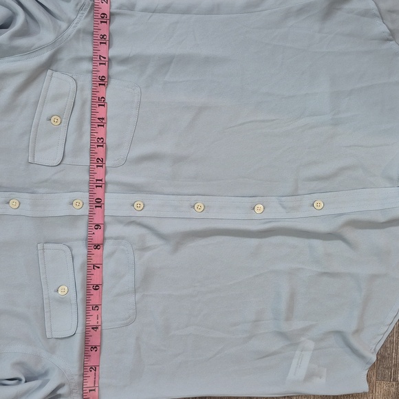 Women's LOFT Button Down Shirt Size M Blue - Picture 5 of 5
